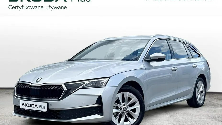 SKODA Octavia -
