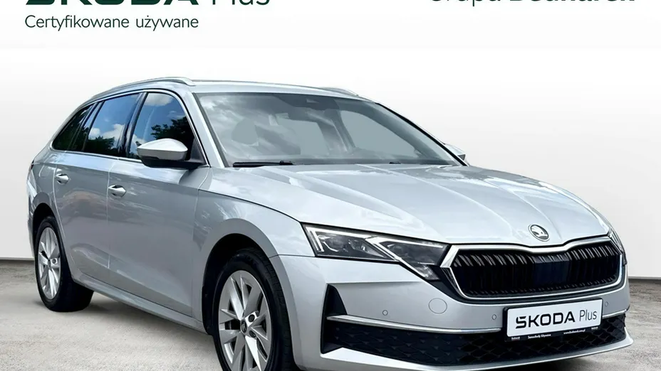 SKODA Octavia -