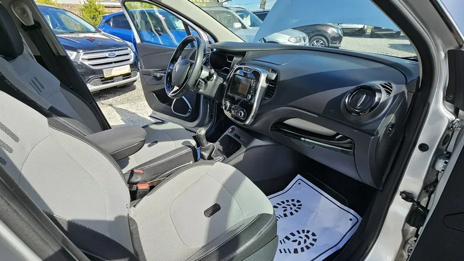 RENAULT Captur -