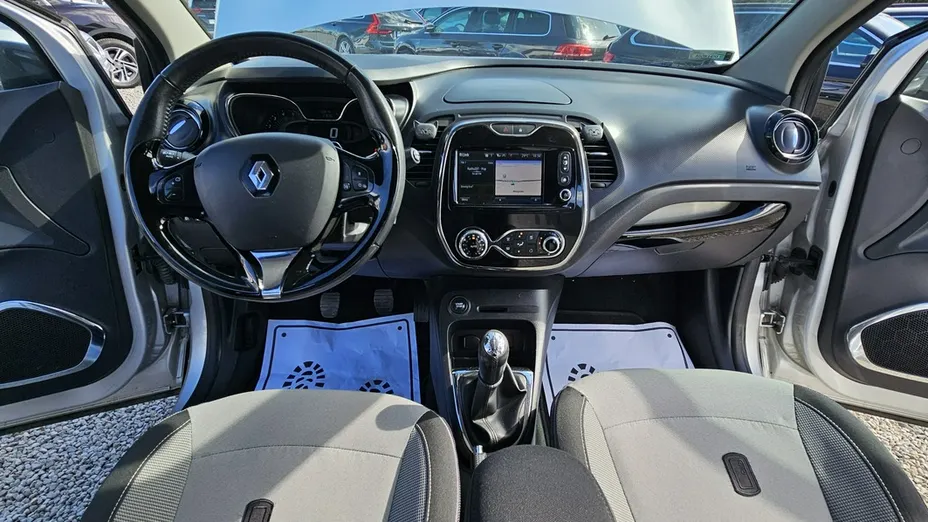 RENAULT Captur -