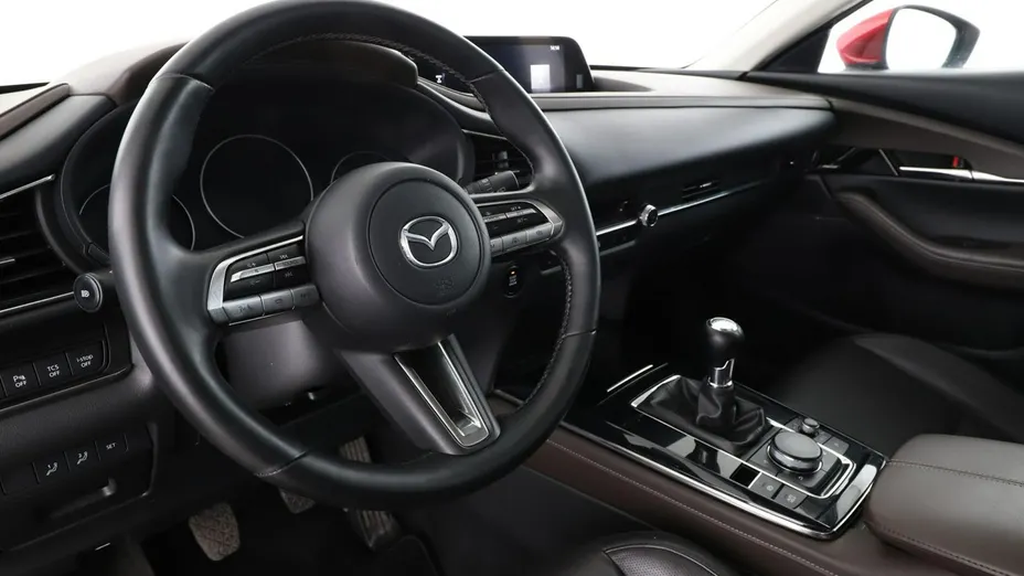 MAZDA CX-30 -