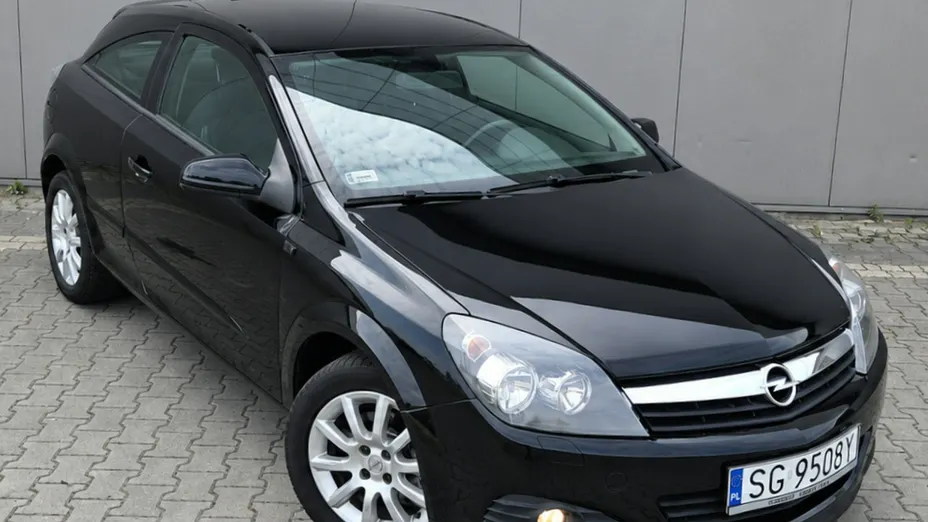 OPEL Astra -