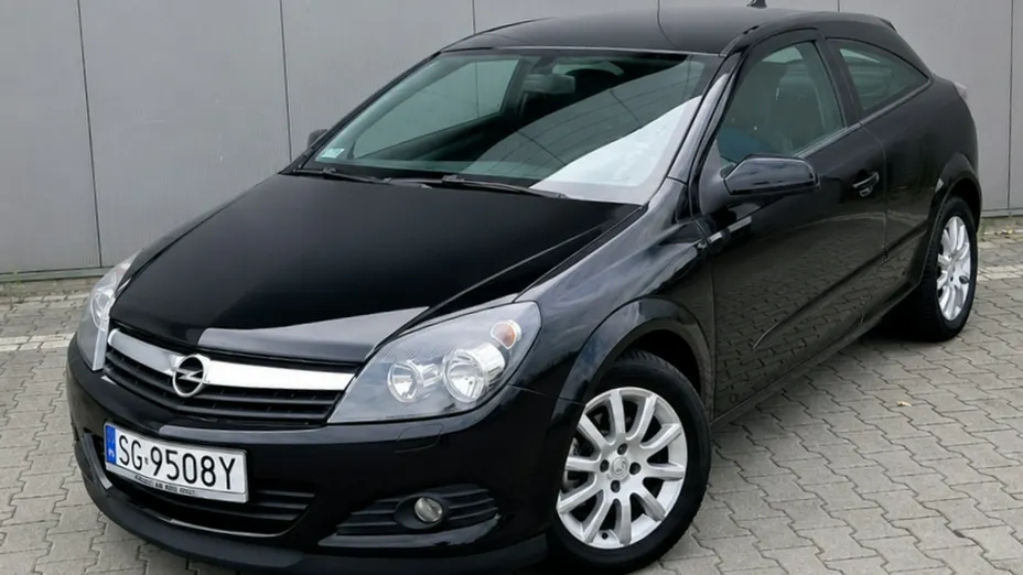 OPEL Astra -