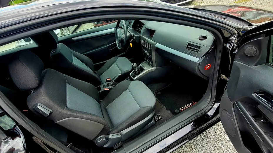 OPEL Astra -