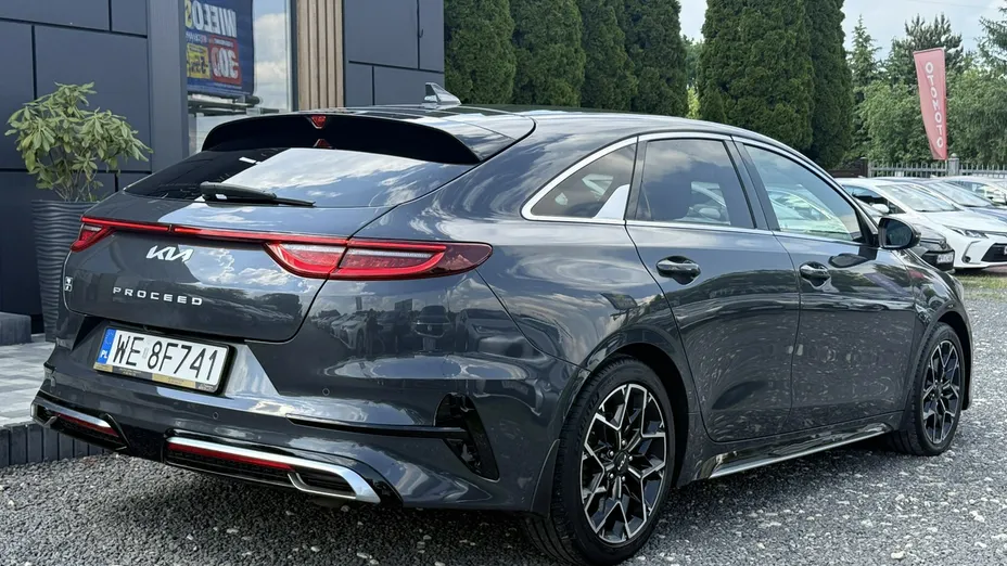KIA ProCeed -