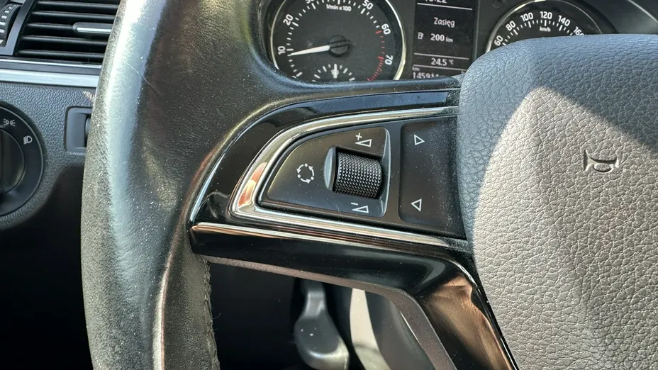 SKODA Rapid -