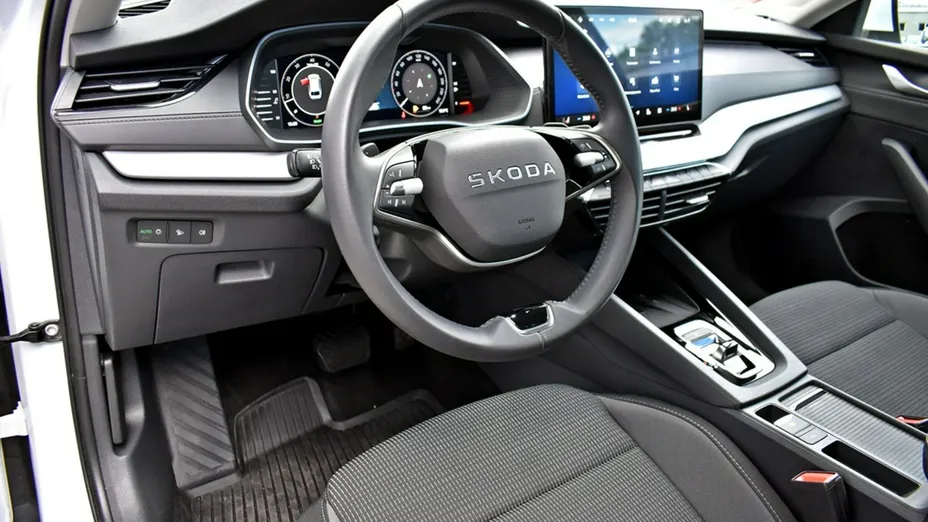 SKODA Octavia -