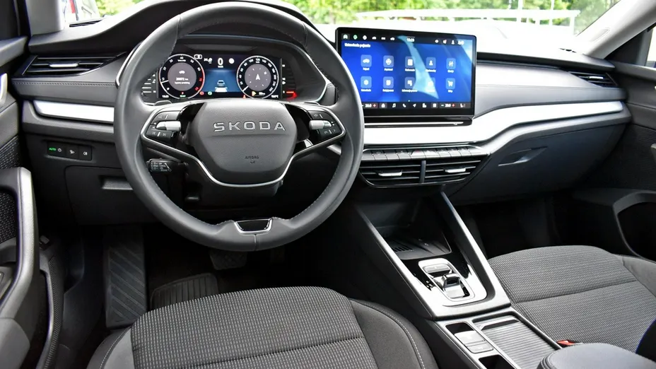 SKODA Octavia -