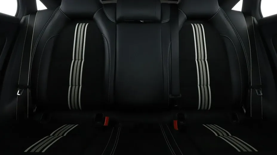 MERCEDES-BENZ CLA -