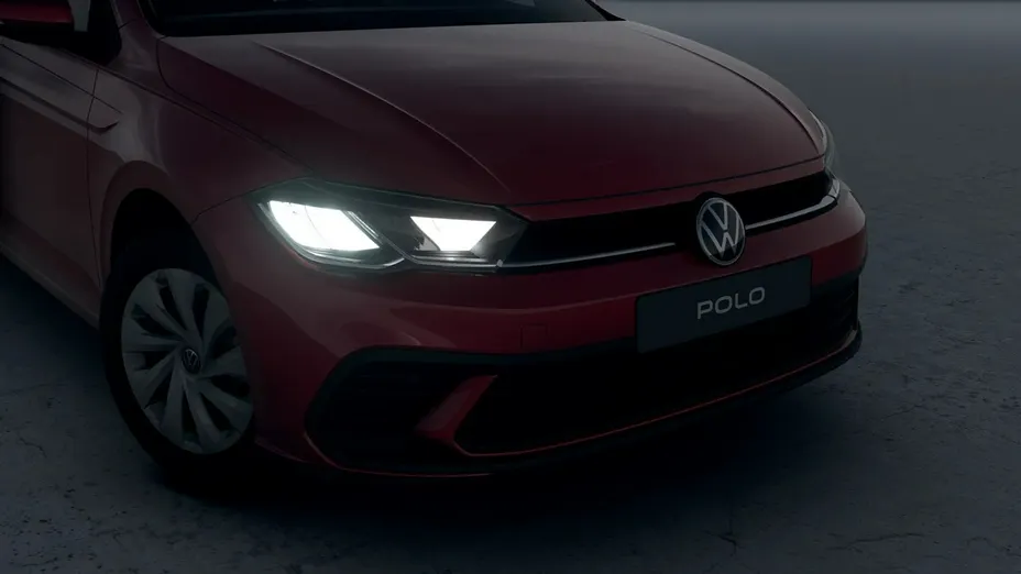 VOLKSWAGEN Polo -