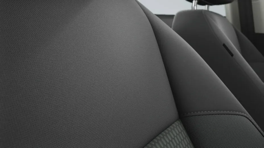 VOLKSWAGEN Polo -