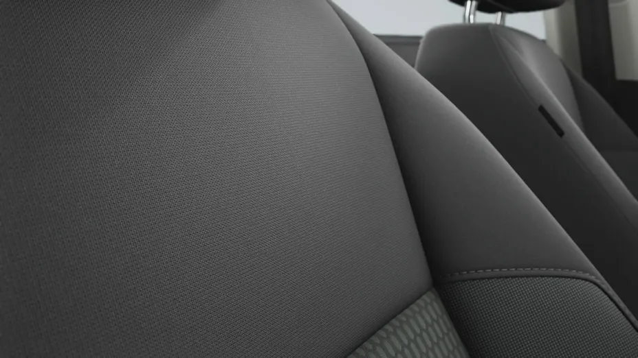 VOLKSWAGEN Polo -