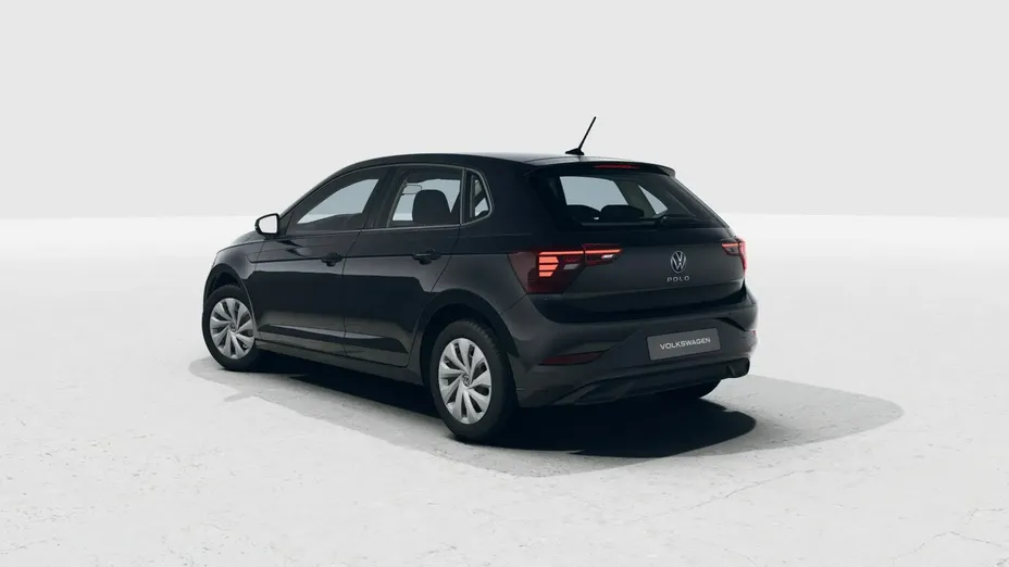 VOLKSWAGEN Polo -