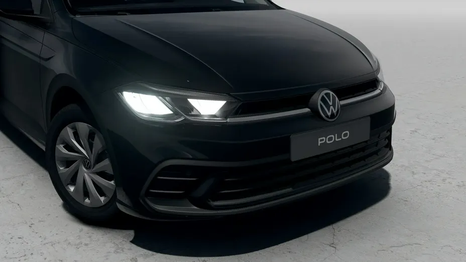 VOLKSWAGEN Polo -