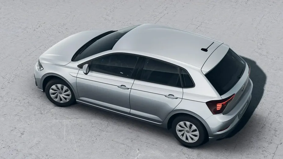 VOLKSWAGEN Polo -