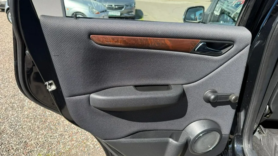 MERCEDES-BENZ A Klasa -