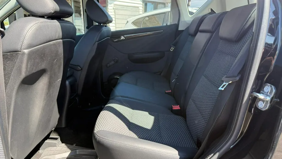MERCEDES-BENZ A Klasa -