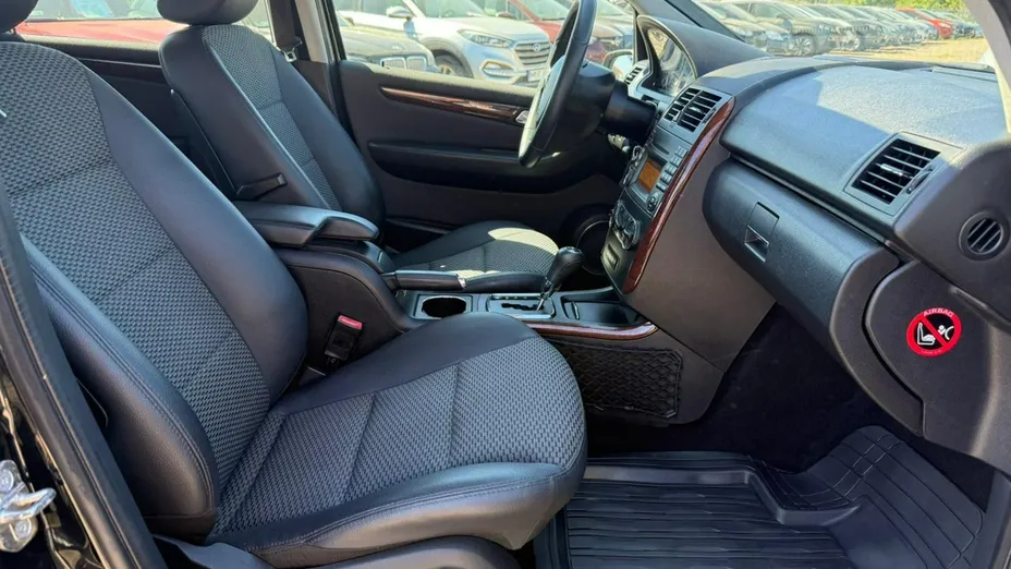 MERCEDES-BENZ A Klasa -