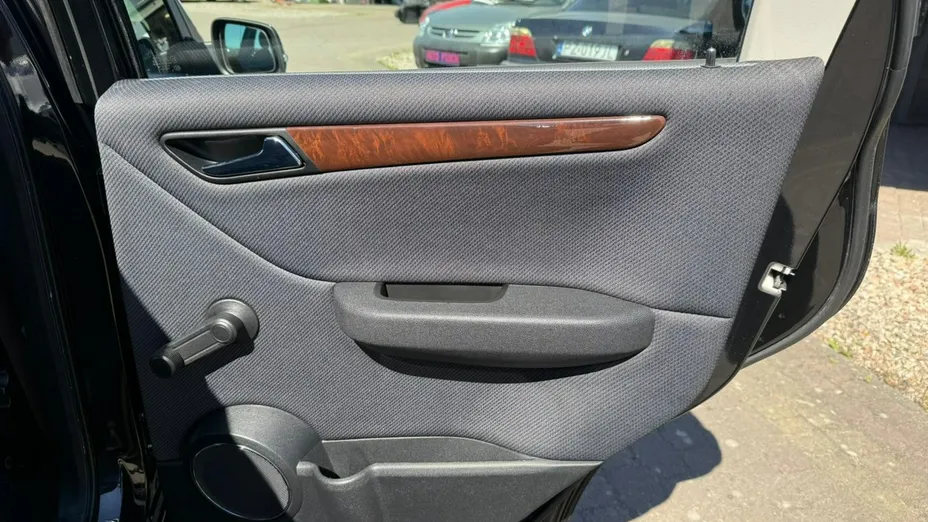 MERCEDES-BENZ A Klasa -