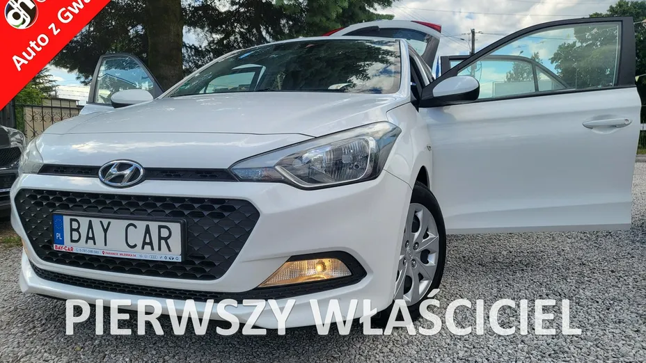 HYUNDAI i20 -