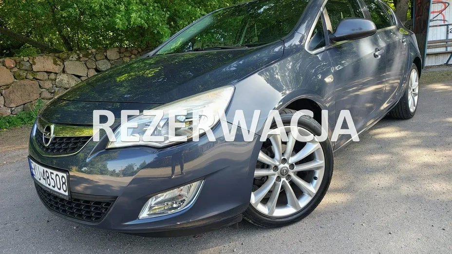 OPEL Astra -