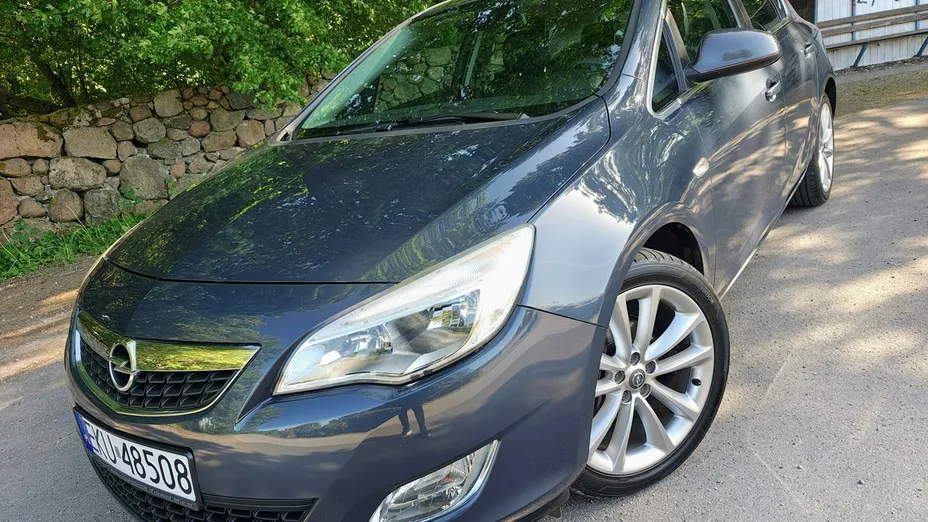 OPEL Astra -