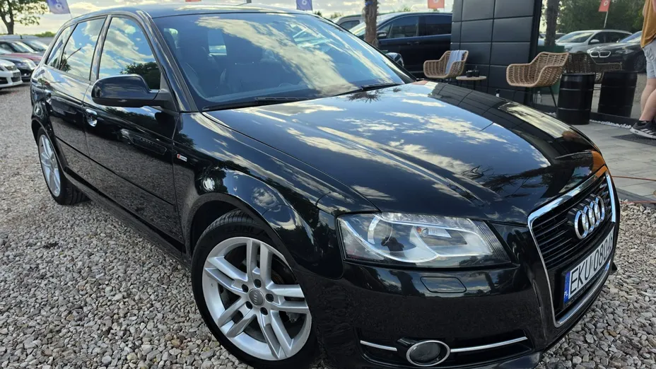 AUDI A3 -