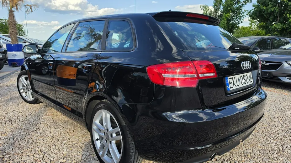 AUDI A3 -