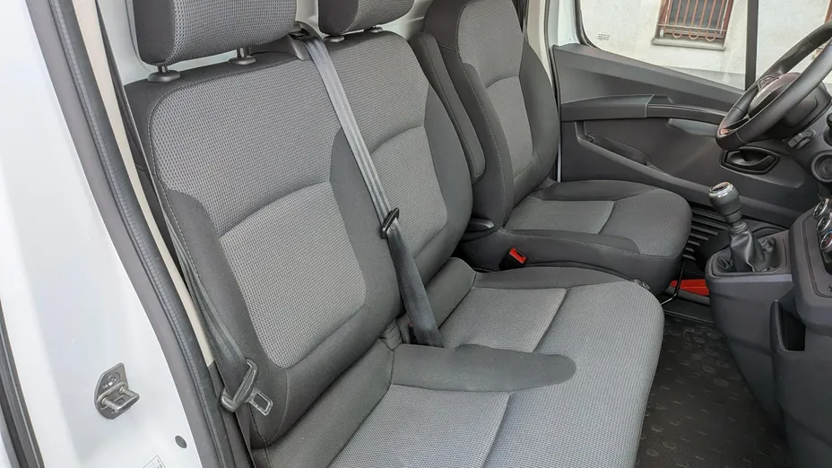 RENAULT Trafic -