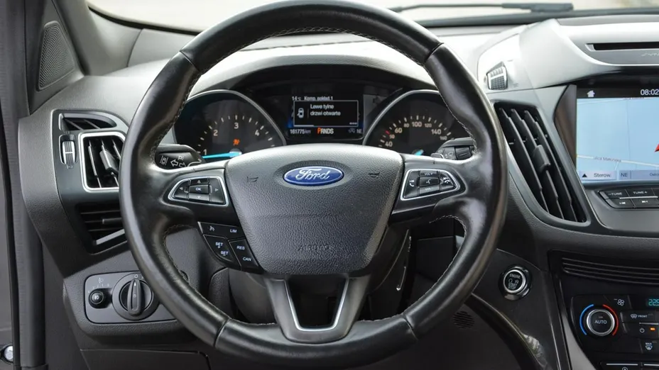 FORD Kuga -