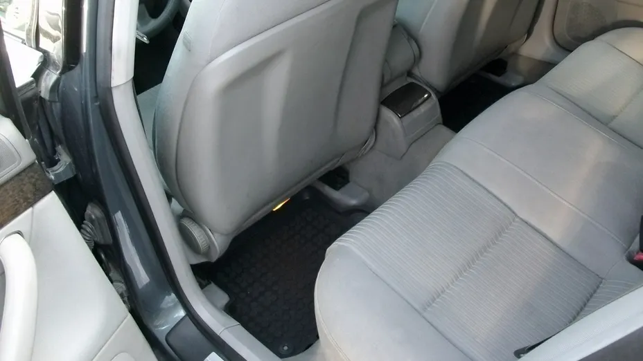 AUDI A4 -