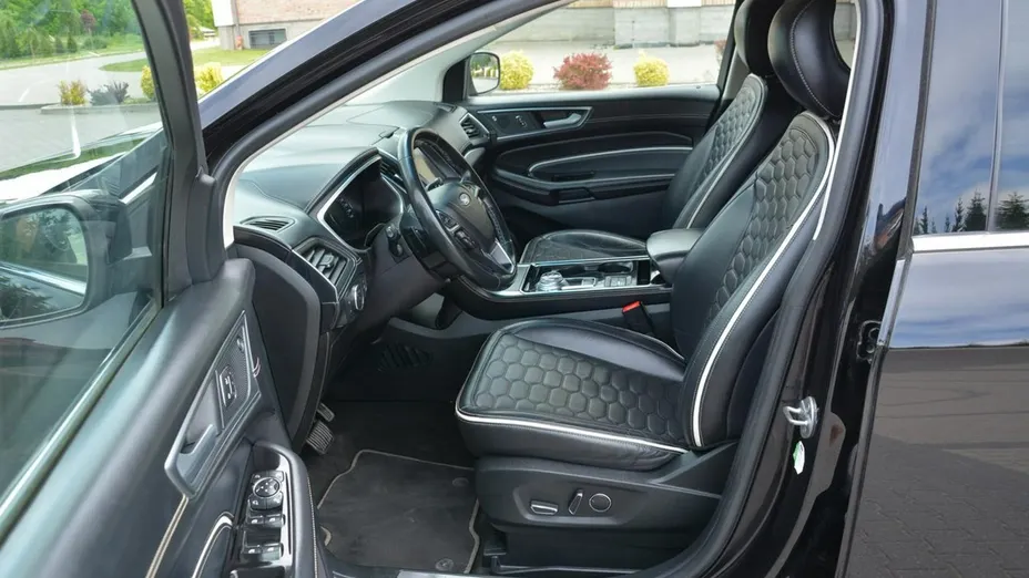 FORD Edge -