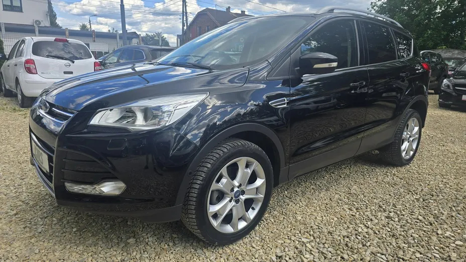 FORD Kuga -