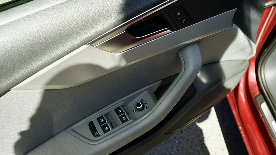 AUDI A4 Avant -