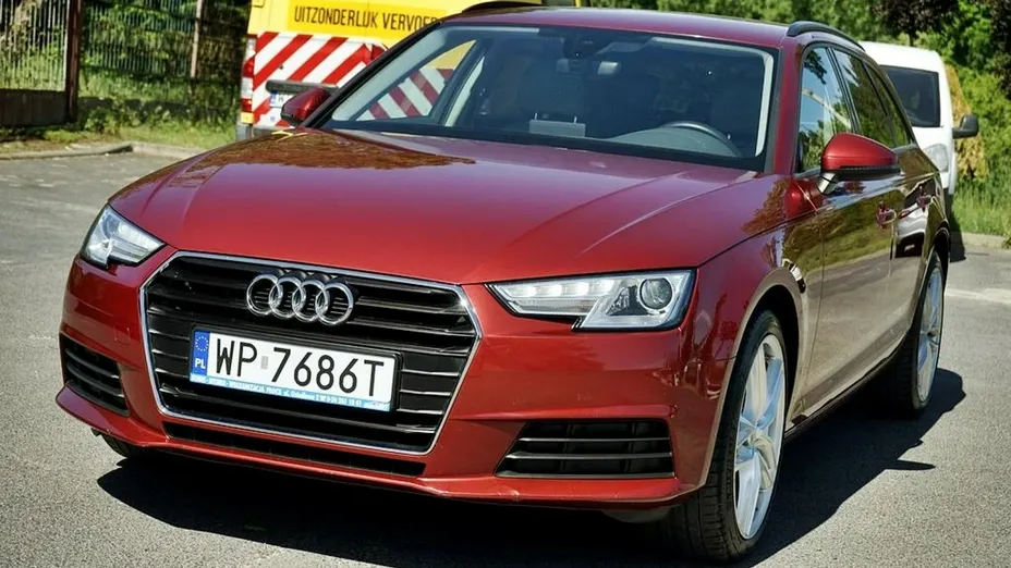 AUDI A4 Avant -