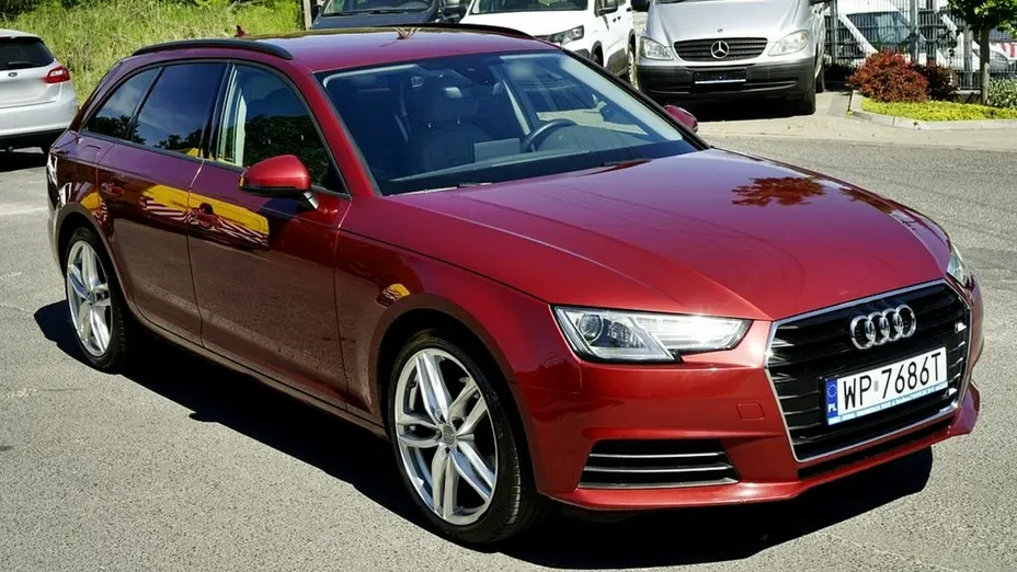 AUDI A4 Avant -