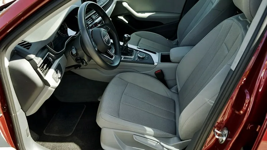 AUDI A4 Avant -