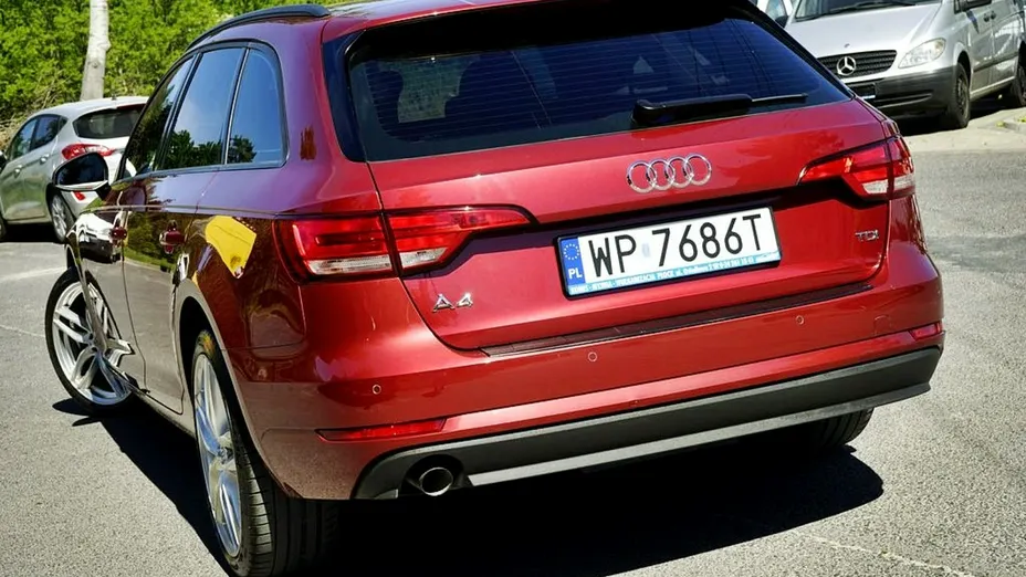 AUDI A4 Avant -