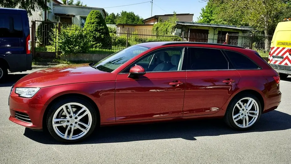 AUDI A4 Avant -