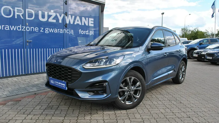 FORD Kuga -