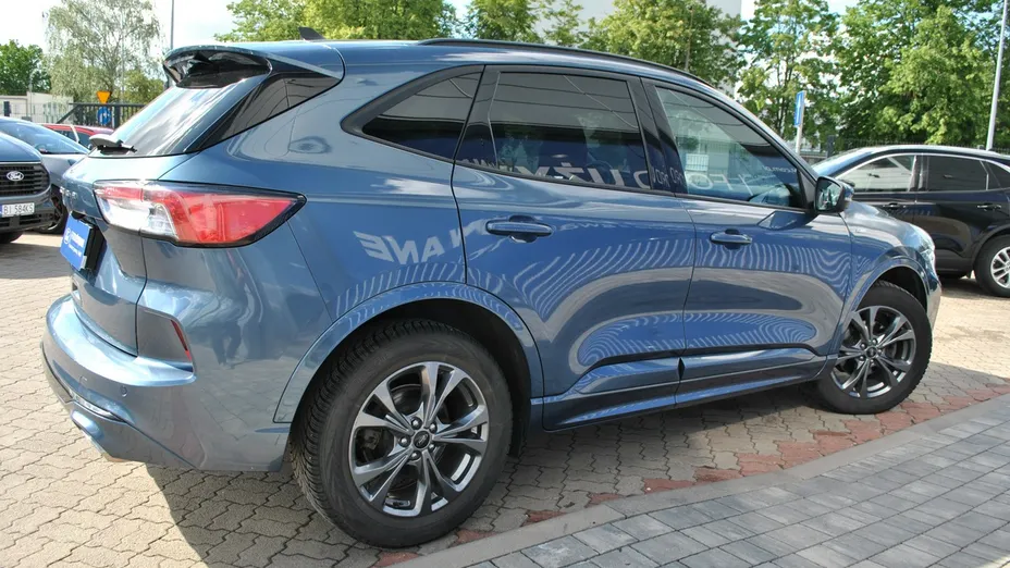 FORD Kuga -