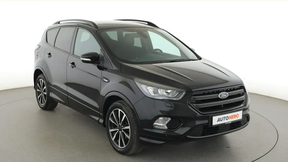 FORD Kuga -