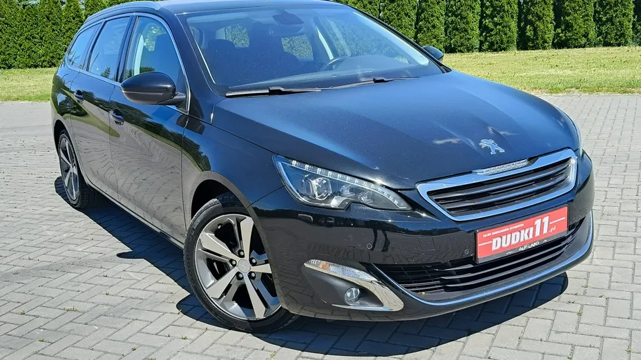PEUGEOT 308 -