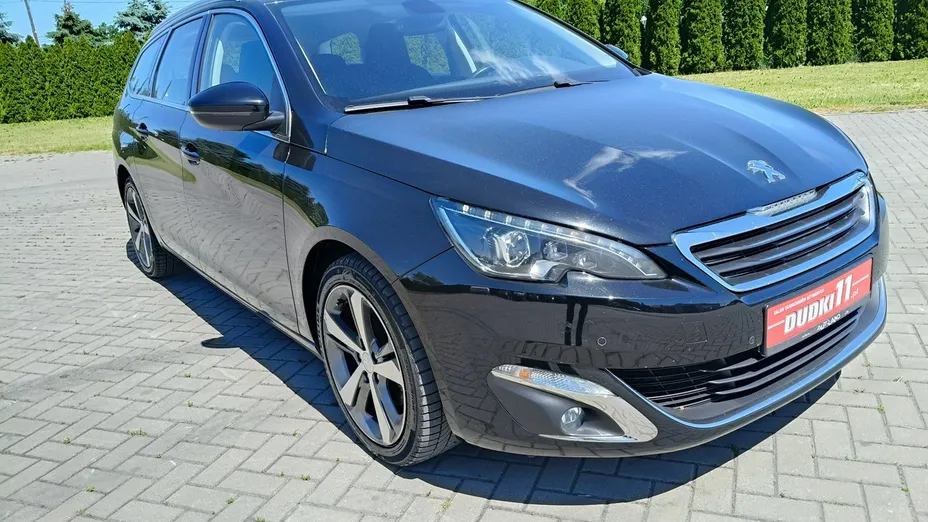 PEUGEOT 308 -