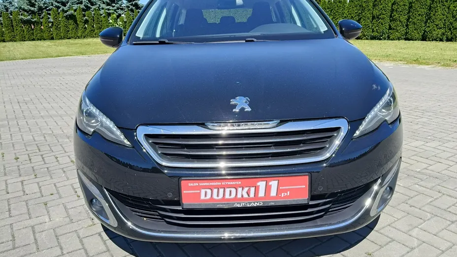 PEUGEOT 308 -