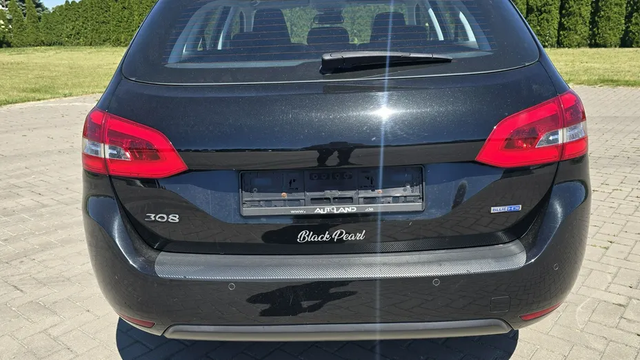 PEUGEOT 308 -