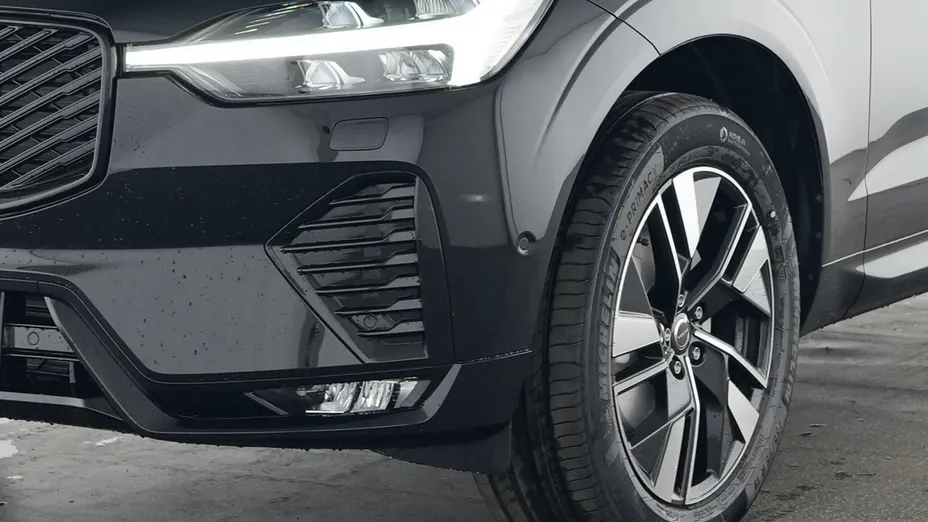 VOLVO XC60 -