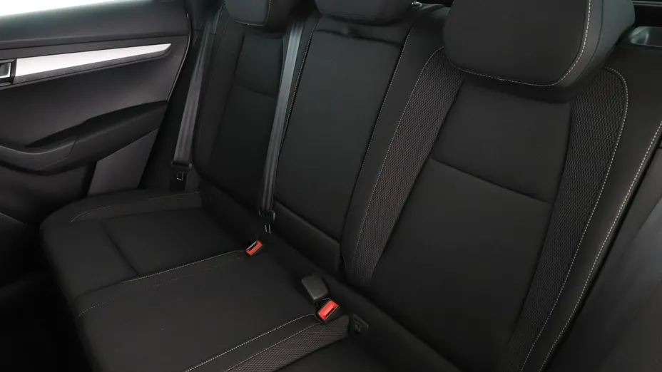 SKODA Karoq -
