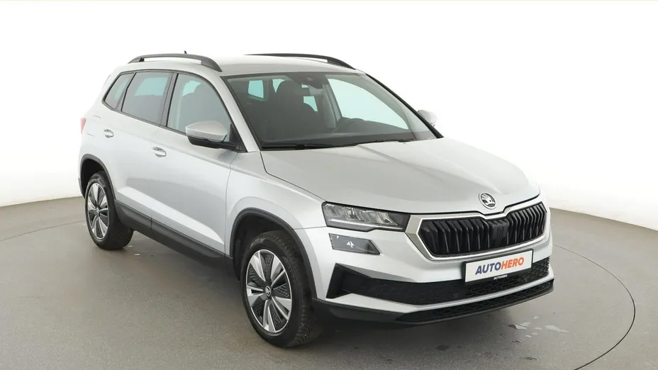 SKODA Karoq -