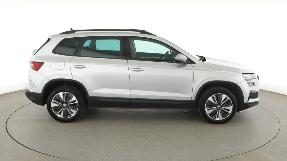 SKODA Karoq -